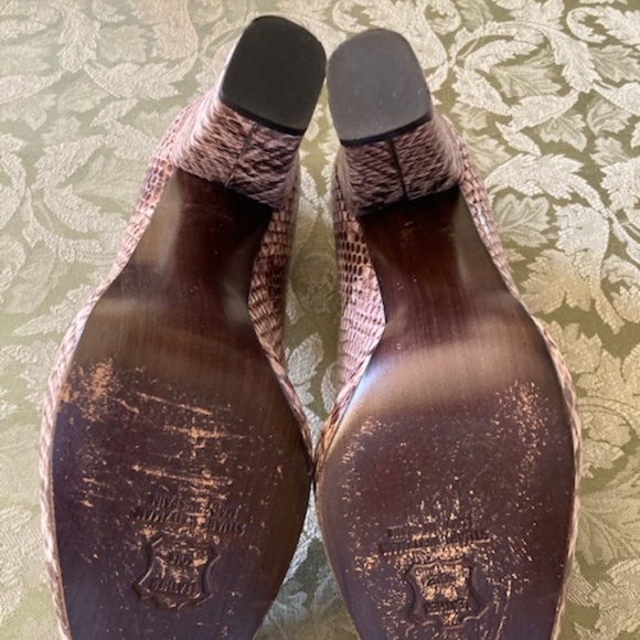 Stuart Weitzman Heels - Picture 7 of 9